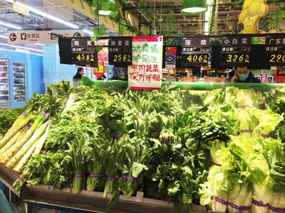 扬州生活必需品管够价稳，新鲜蔬菜批发市场供应充足
